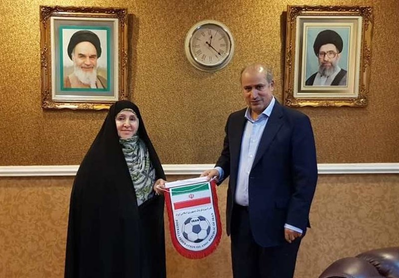 دیدار تاج با سفیر ایران در مالزی/ هماهنگی برای انتقال وجوه ایران از AFC به حساب‌های فدراسیون