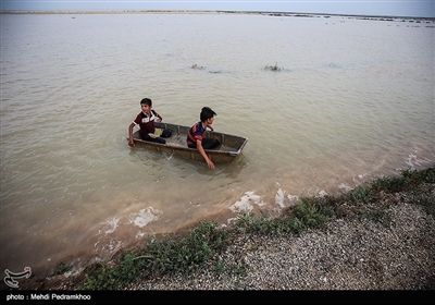 ایران کے صوبے خوزستان میں سیلاب نے تباہی مچادی