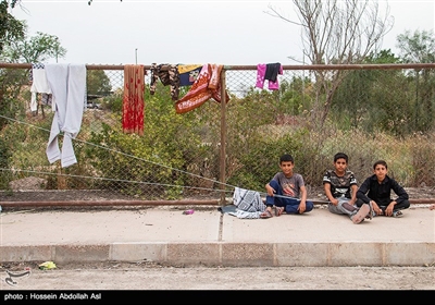اسکان سیل زدگان خوزستان در اردوگاه فارابی