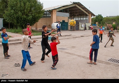 اسکان سیل زدگان خوزستان در اردوگاه فارابی