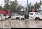 خوزستان| سپاه دزفول با تمام توان در خدمت سیل‌زدگان استان خوزستان است