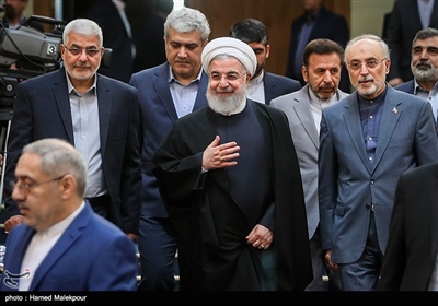 ورود حجت‌الاسلام حسن روحانی رئیس جمهور به سیزدهمین سالگرد روز ملی فناوری هسته‌ای 