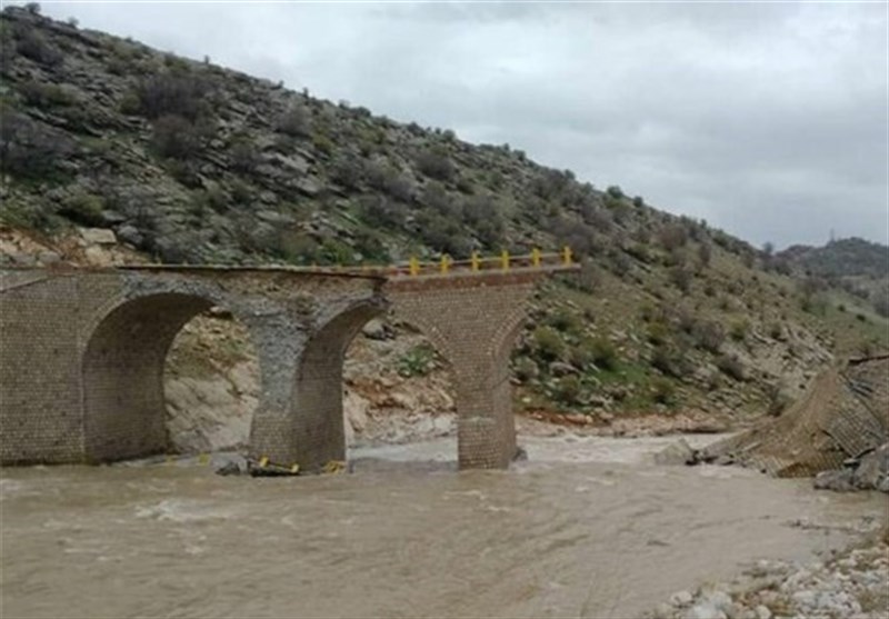 لرستان| 2 نفر از عوامل سازنده پل کاکارضا دستگیر شدند