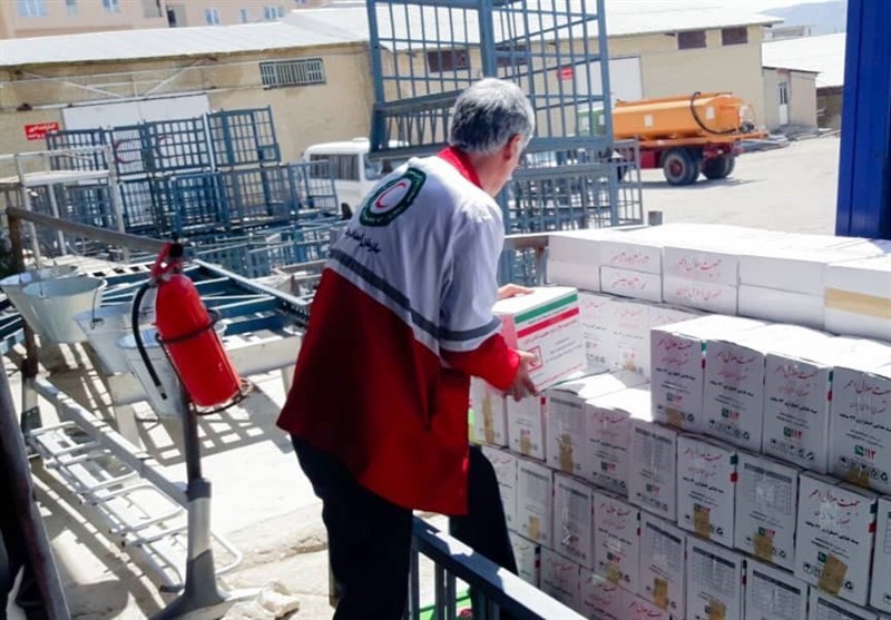 کهگیلویه و بویراحمد| اقلام امدادی برای ارسال به خوزستان و لرستان آماده است+تصاویر