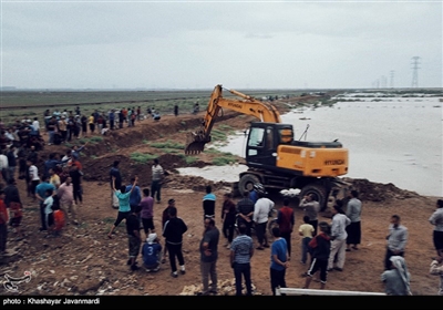 ساخت سیل بند جهت جلوگیری از تخریب روستاها و اماکن مسکونی