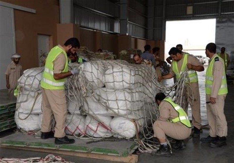 Oman Airlifts Relief Supplies to Flood-Hit Iran