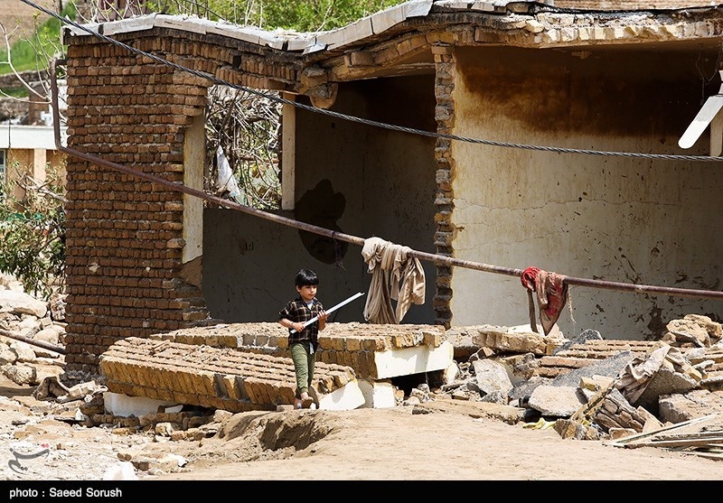 100 واحد مسکونی مددجویان سیل‌زده کمیته‌امداد پلدختر تعمیر شد؛ اهدای 1000بسته لوازم‌خانگی