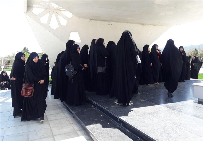 رعایت حجاب در دانشگاه‌ها مورد توجه دستگاه‌های فرهنگی قزوین قرار گیرد