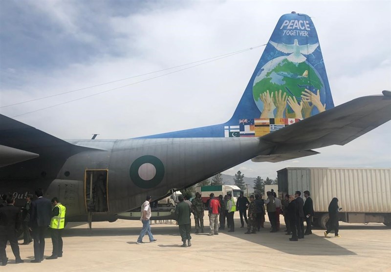 رسیدن دومین هواپیمای حاوی کمک‌های پاکستان به سیل زدگان ایران