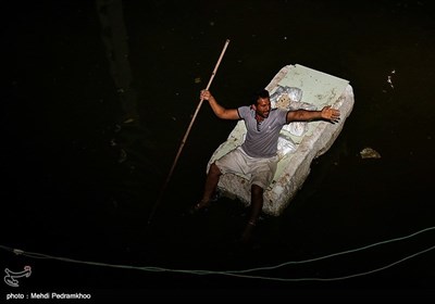گشت زنی شبانه در منطقه زیر آب رفته عین دو - خوزستان