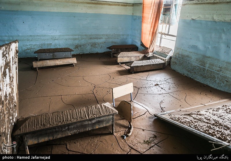 وضعیت دبستان شهید چراغوند در پلدختر / 11 روز پس از سیل + فیلم