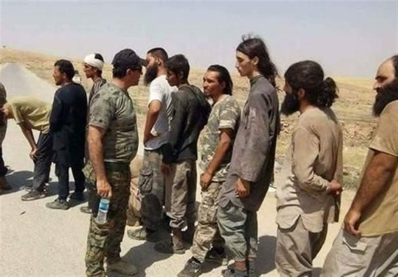 دستگیری 21 داعشی در مرز عراق با سوریه