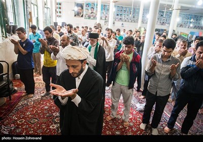 اقامه نماز امدادگران جهادی در شهرستان پلدختر