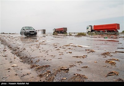 سیلاب در جاده اهواز -آبادان