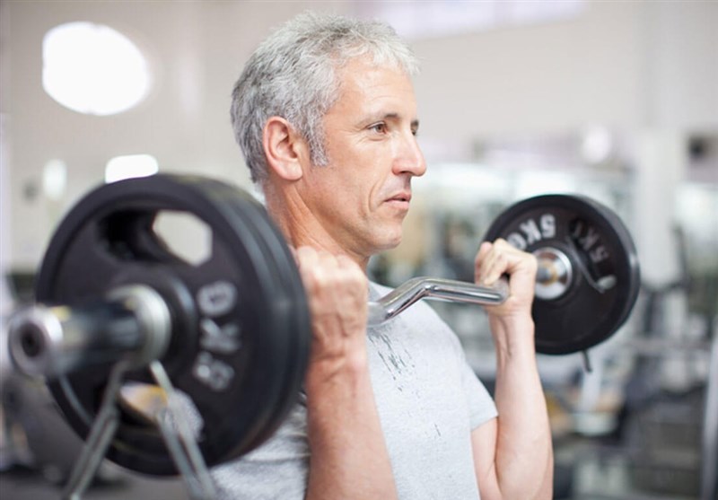 Powerlifting Helps Old People Live Longer