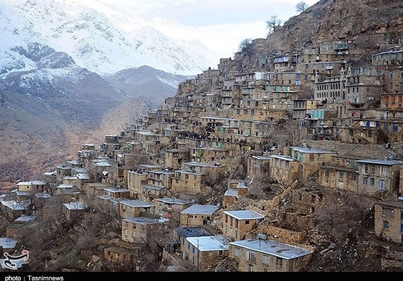 Oraman Village: A Mountainous Region on the Western Frontier of Iran&apos;s Kurdistan