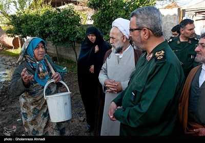 بازدید رئیس سازمان بسیج مستضعفین از مناطق سیل‌زده مازندران