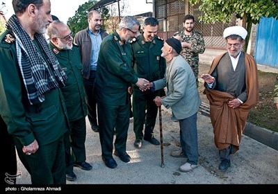 بازدید رئیس سازمان بسیج مستضعفین از مناطق سیل‌زده مازندران