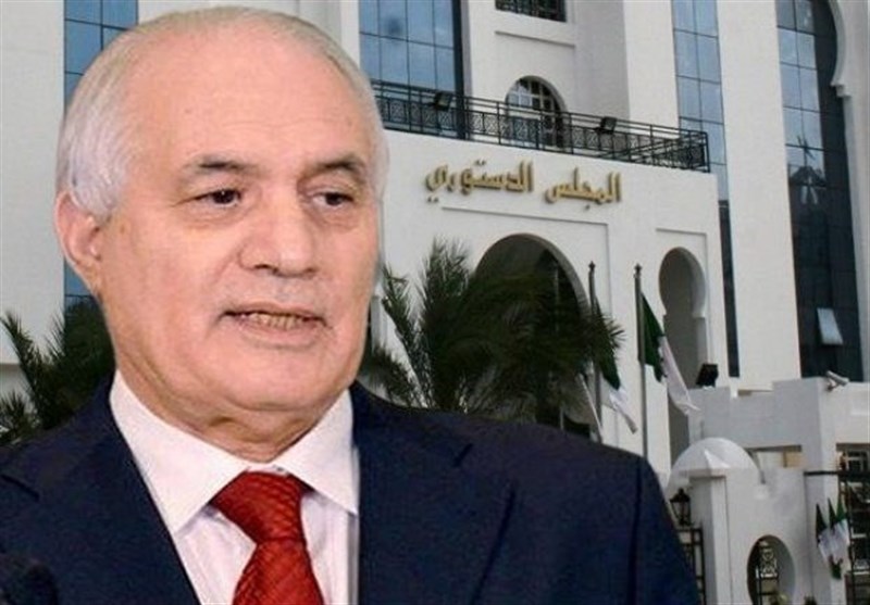 رئیس شورای قانون اساسی الجزایر استعفا کرد