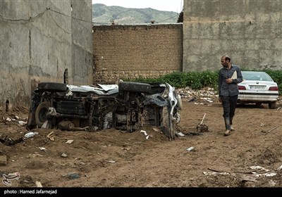 خودروهای تخریب شده بر اثر سیل در شهرستان پلدختر استان لرستان