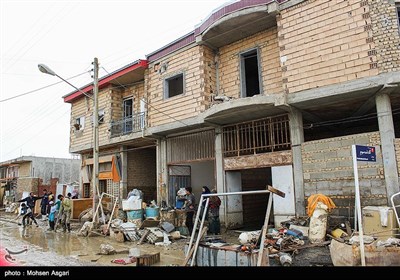 بازدید تولیت آستان قدس رضوی از مناطق سیل‌زده آق‌قلا و گمیشان