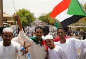 السودان..التوقیع النهائی على الإعلان الدستوری بین المجلس الانتقالی العسکری وقوى المعارضة