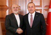 گفتگوی تلفنی ظریف و وزیر امور خارجه ترکیه درباره تحولات منطقه