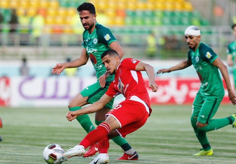 اصفهان| رجب‌زاده: پرسپولیس در تهران بهتر بازی می‌کند؛ پاس زیاد خاصیت فوتبال ذوب‌آهن است