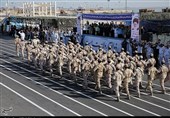 صلابت نیروهای مسلح استان بوشهر در کنار آب‌های خلیج فارس به نمایش درآمد