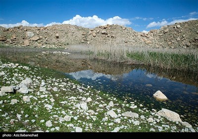 جغرافیای خاص این شهرستان باعث شده است خیلی از زمین شناسان این منطقه را بهشت زمین شناسان بدانند.