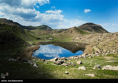 جغرافیای خاص این شهرستان باعث شده است خیلی از زمین شناسان این منطقه را بهشت زمین شناسان بدانند.