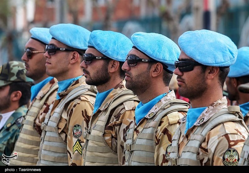 مراسم رژه نیروهای مسلح به مناسبت روز ارتش در بجنورد به روایت تصویر