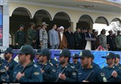 نمایش اقتدار نیروهای مسلح استان مرکزی در رژه روز ارتش به روایت تصویر