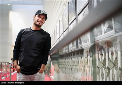 جواد عزتی در اولین روز سی‌وهفتمین جشنواره جهانی فیلم فجر