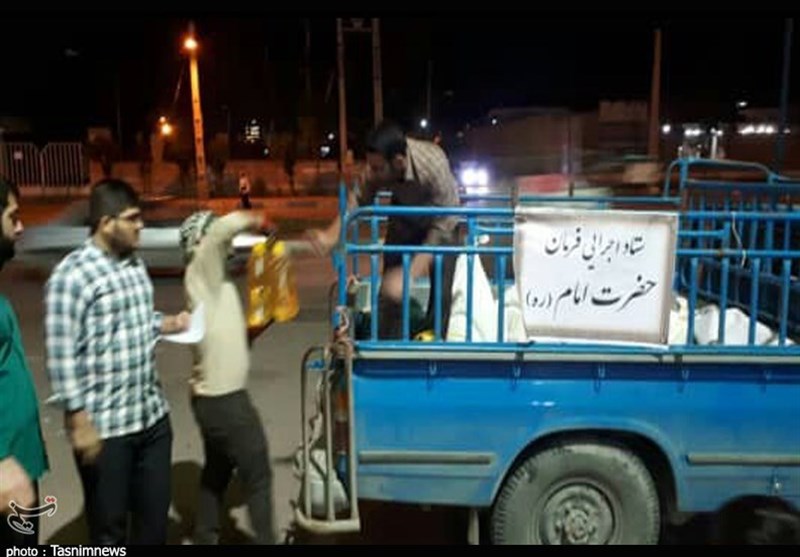 محموله لوازم‌ خانگی هدیه مقام معظم رهبری بین سیل‌زدگان گلستان توزیع می‌شود