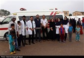 خوزستان| کمک‌رسانی سفیران سلامت دانشگاه آزاد واحد دزفول به مناطق سیل‌زده‌