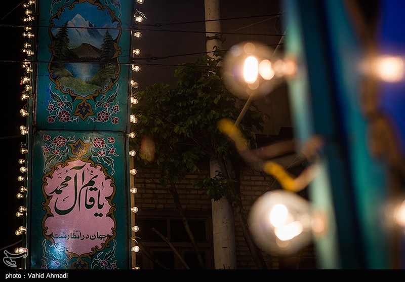 تهران|10 کاروان شادی ویژه ولادت امام زمان(عج) در محلات اسلامشهر به راه افتاد