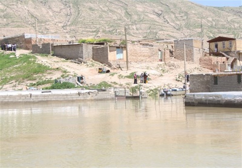 تملک اراضی 11 روستای زیر آب کوهدشت تعیین‌تکلیف شد؛ برق‌رسانی ظرف 10 روز آینده