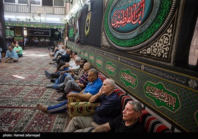 حضور مردم در مساجد استان لاذقیه یکی از شهرها و بنادر زیبا و سرسبز کشور سوریه 