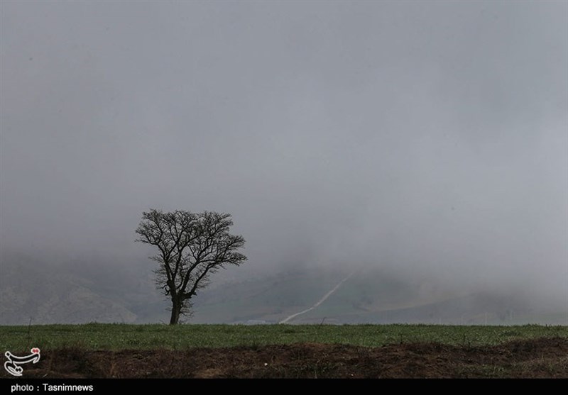 مه گرفتگی و سرمای هوا در محورهای مواصلاتی خراسان شمالی به روایت تصاویر