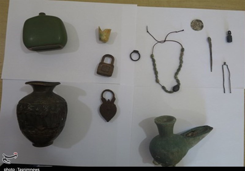 اهواز|محموله اشیای تاریخی در گمرک خرمشهر کشف شد + تصویر