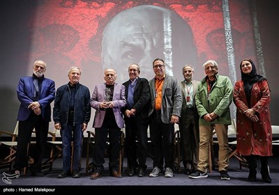 مراسم بزرگداشت علی‌اکبر صادقی نقاش پیشکسوت - پنجمین روز سی‌وهفتمین جشنواره جهانی فیلم فجر 
