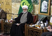 تولیت آستان قدس: القای یأس و بی‌اعتمادی از دسیسه‌های دشمن برای ملت ایران است