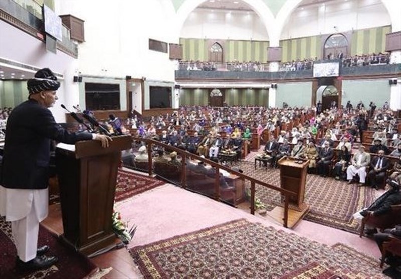 اشرف غنی: هیچ معامله در روند صلح افغانستان بدون توافق پارلمان صورت نخواهد گرفت