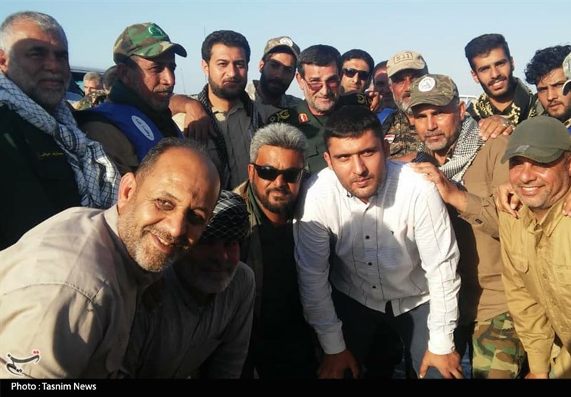 خوزستان| فرمانده نیروی دریایی سپاه از روستای سیل‌زده «صراخیه» شادگان بازدید کرد