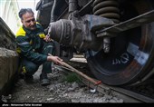 ایران از واردات سوزن قطار بی نیاز شد + عکس
