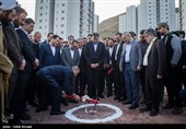 کلنگ ساخت 7 هزار و 635 واحد به زمین زده شد