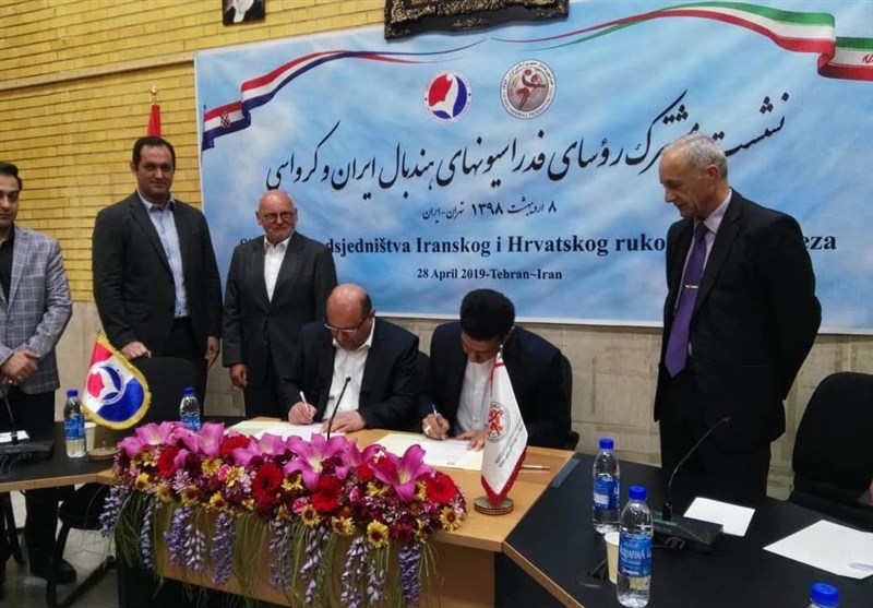 امضای تفاهم‌نامه همکاری فدراسیون‌های هندبال ایران و کرواسی