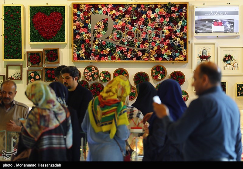 Tehran Hosts 17th International Flowers Exhibition