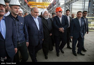 حضور حجت الاسلام حسن روحانی رئیس جمهور در کارخانه ذوب آهن بیستون کرمانشاه